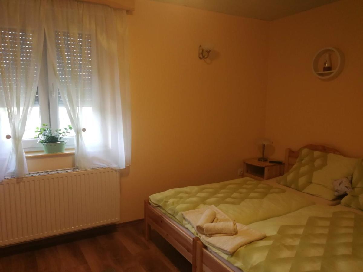 Levendulas Haz Becsehely Exterior photo