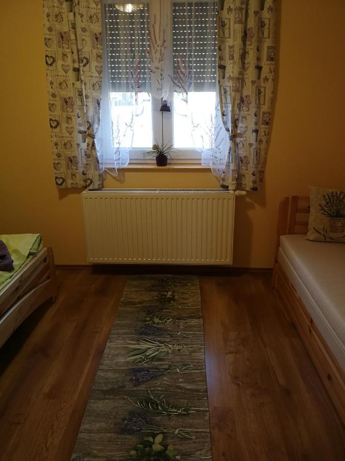 Levendulas Haz Becsehely Exterior photo